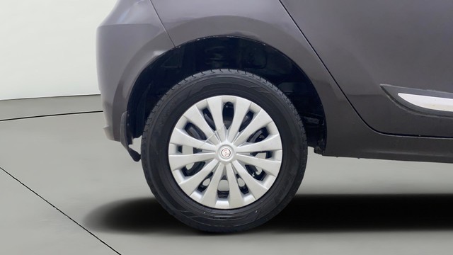 Second-hand 2022 Tata Tiago XZ Plus CNG BSVI for sale in Bangalore-27