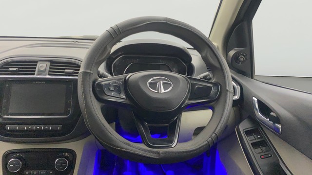 Second-hand 2022 Tata Tiago XZ Plus CNG BSVI for sale in Bangalore-5