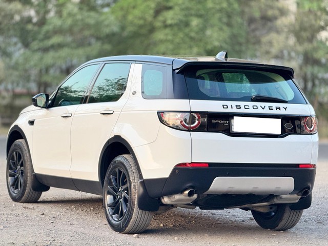 Land Rover Discovery HSE 3.0 TD6 Second-hand 2018 Land Rover Discovery HSE 3.0 TD6 for sale in Surat-8