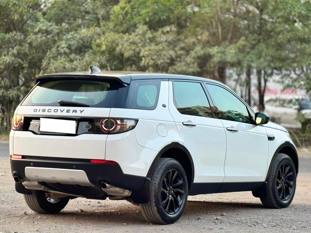 Land Rover Discovery HSE 3.0 TD6 Second-hand 2018 Land Rover Discovery HSE 3.0 TD6 for sale in Surat-9