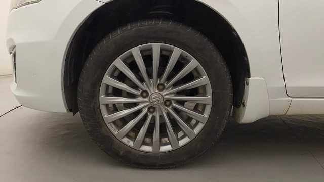 Second-hand 2015 Maruti Suzuki Ciaz ZXi for sale in Bangalore-20