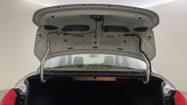 Second-hand 2015 Maruti Suzuki Ciaz ZXi for sale in Bangalore-33