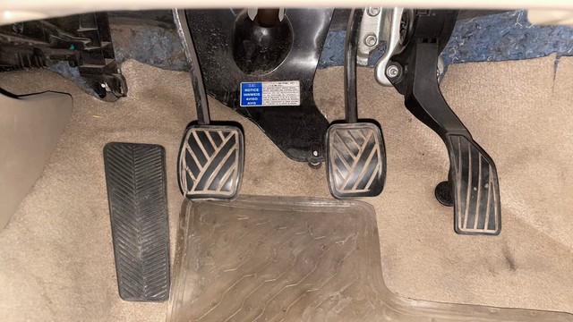 Second-hand 2015 Maruti Suzuki Ciaz ZXi for sale in Bangalore-14