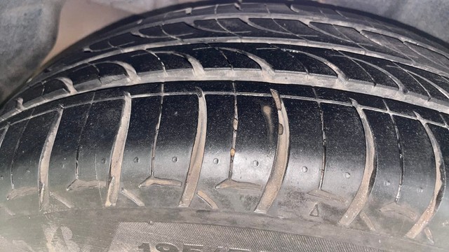 Second-hand 2015 Maruti Suzuki Ciaz ZXi for sale in Bangalore-25