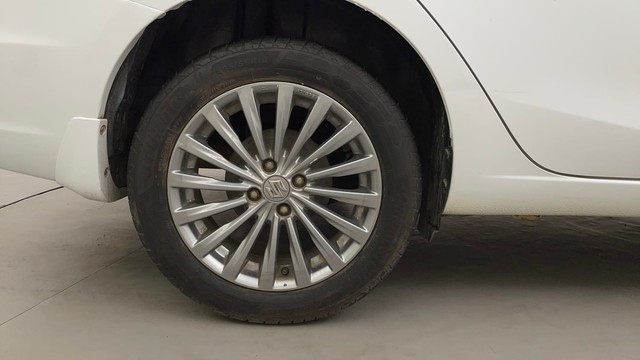 Second-hand 2015 Maruti Suzuki Ciaz ZXi for sale in Bangalore-18