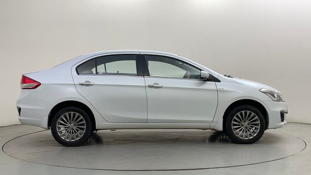 Second-hand 2015 Maruti Suzuki Ciaz ZXi for sale in Bangalore-2