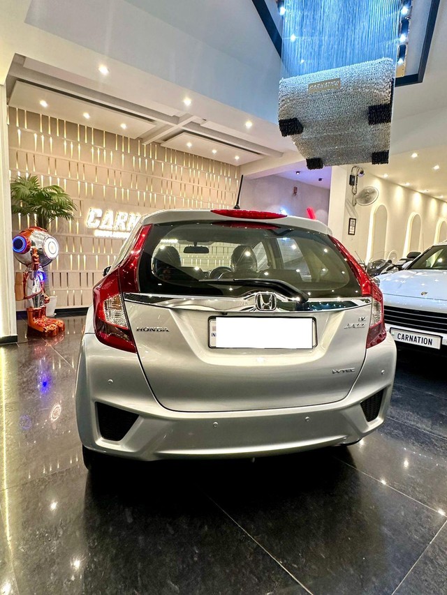 Honda Jazz 1.2 V AT i VTEC Second-hand 2017 Honda Jazz 1.2 V AT i VTEC for sale in New Delhi-19
