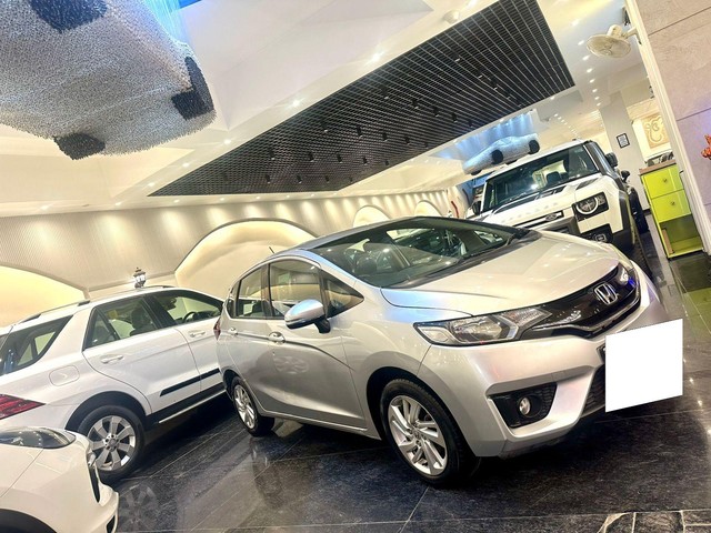 Honda Jazz 1.2 V AT i VTEC Second-hand 2017 Honda Jazz 1.2 V AT i VTEC for sale in New Delhi-16