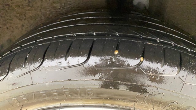 Second-hand 2018 Volkswagen Ameo 1.0 MPI Highline Plus for sale in Ahmedabad-5