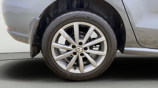 Second-hand 2018 Volkswagen Ameo 1.0 MPI Highline Plus for sale in Ahmedabad-27