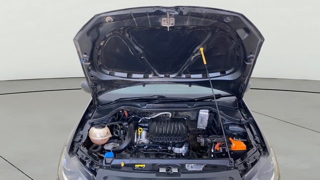 Second-hand 2018 Volkswagen Ameo 1.0 MPI Highline Plus for sale in Ahmedabad-19