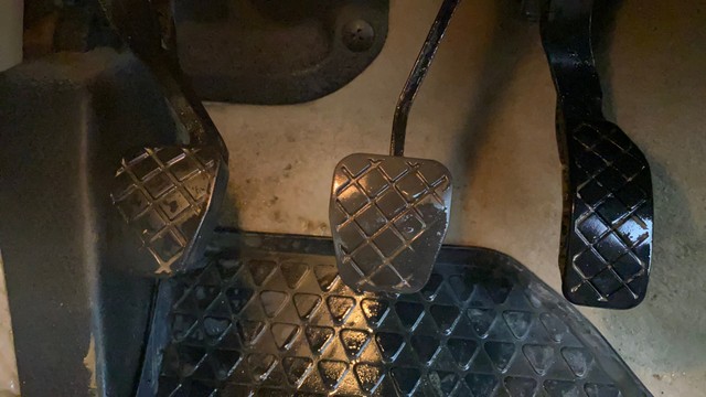 Second-hand 2018 Volkswagen Ameo 1.0 MPI Highline Plus for sale in Ahmedabad-24