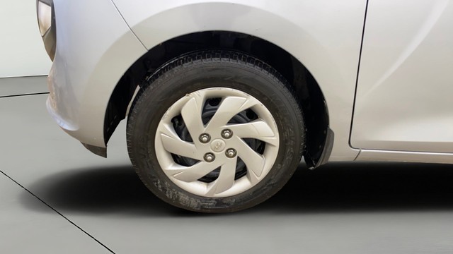 Hyundai Santro Sportz AMT Second-hand 2021 Hyundai Santro Sportz AMT for sale in Ahmedabad-25