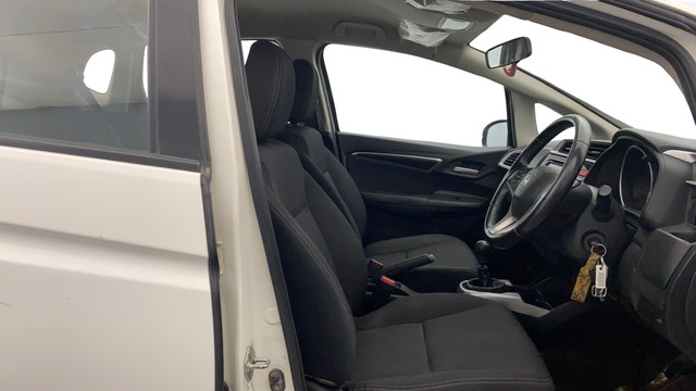 Second-hand 2015 Honda Jazz 1.5 VX i DTEC for sale in Lucknow-26