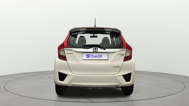 Second-hand 2015 Honda Jazz 1.5 VX i DTEC for sale in Lucknow-15