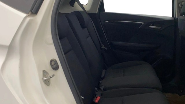 Honda Jazz 1.5 VX i DTEC Second-hand 2015 Honda Jazz 1.5 VX i DTEC for sale in Lucknow-9