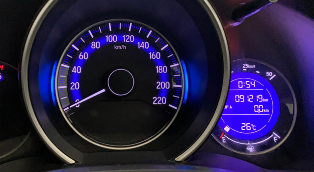 Honda Jazz 1.5 VX i DTEC Second-hand 2015 Honda Jazz 1.5 VX i DTEC for sale in Lucknow-23