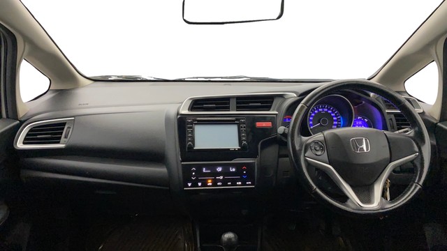 Second-hand 2015 Honda Jazz 1.5 VX i DTEC for sale in Lucknow-22