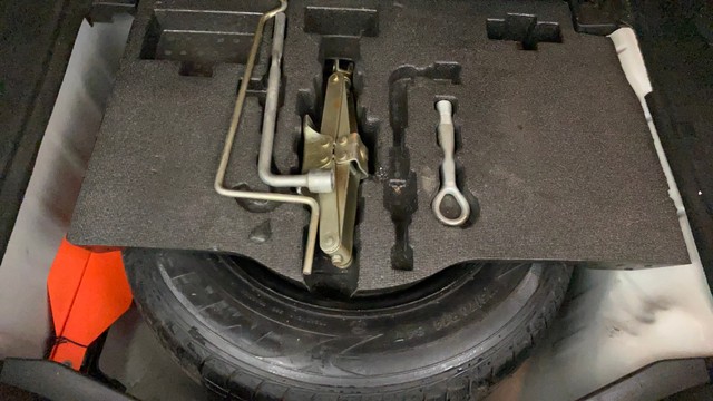 Second-hand 2015 Honda Jazz 1.5 VX i DTEC for sale in Lucknow-31