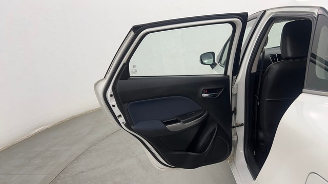 Second-hand 2021 Maruti Suzuki Baleno Zeta Diesel for sale in Pune-26