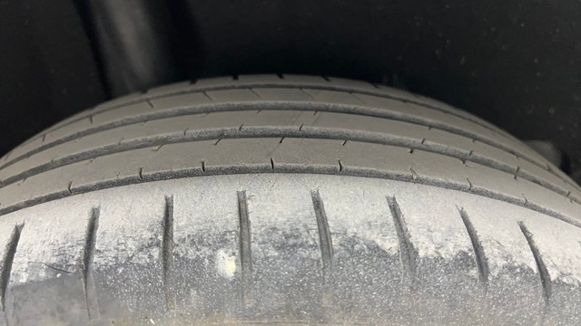 Second-hand 2021 Maruti Suzuki Baleno Zeta Diesel for sale in Pune-23