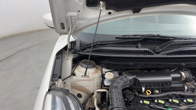 Second-hand 2021 Maruti Suzuki Baleno Zeta Diesel for sale in Pune-37