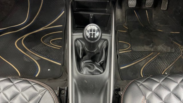 Second-hand 2021 Maruti Suzuki Baleno Zeta Diesel for sale in Pune-12