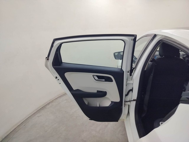 Second-hand 2022 Tata Altroz XZA Plus DCT for sale in Coimbatore-24