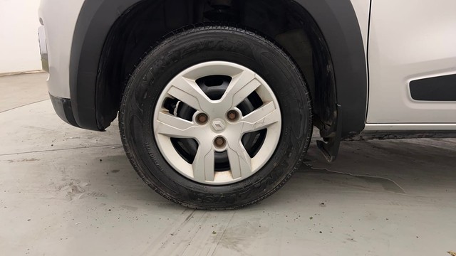 Second-hand 2016 Renault KWID RXT for sale in Chandigarh-20