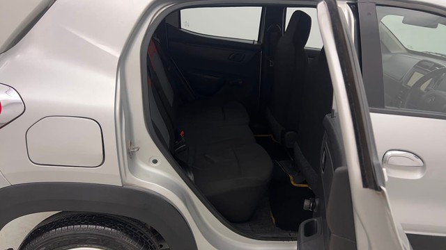 Second-hand 2016 Renault KWID RXT for sale in Chandigarh-34