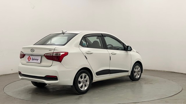 Second-hand 2017 Hyundai Xcent Petrol for sale in Chandigarh-3