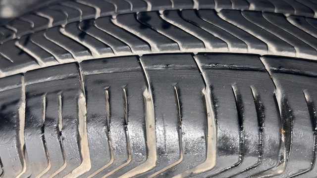 Second-hand 2017 Hyundai Xcent Petrol for sale in Chandigarh-33