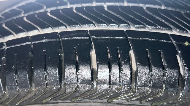 Second-hand 2017 Hyundai Xcent Petrol for sale in Chandigarh-24