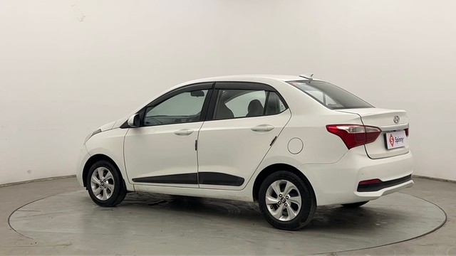 Second-hand 2017 Hyundai Xcent Petrol for sale in Chandigarh-5