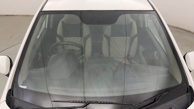 Second-hand 2017 Hyundai Xcent Petrol for sale in Chandigarh-10