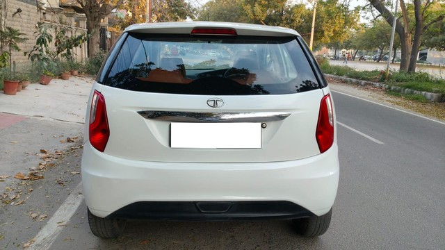Tata Bolt Revotron XE Second-hand 2016 Tata Bolt Revotron XE for sale in Ludhiana-2