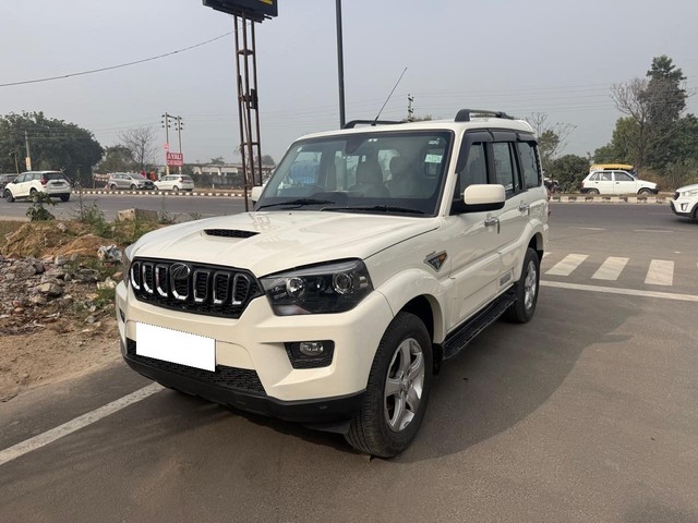 Mahindra Scorpio 1.99 S10 Second-hand 2017 Mahindra Scorpio 1.99 S10 for sale in Ludhiana-4