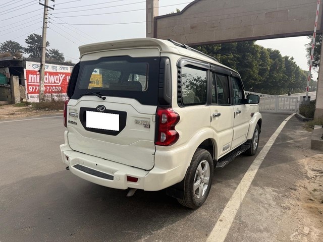 Mahindra Scorpio 1.99 S10 Second-hand 2017 Mahindra Scorpio 1.99 S10 for sale in Ludhiana-7