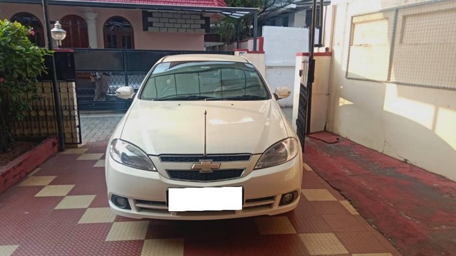 Second-hand 2011 Chevrolet Optra 2.0 LS for sale in Ernakulam-3