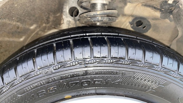 Second-hand 2013 Maruti Suzuki Wagon R VXI BS IV for sale in Thane-10