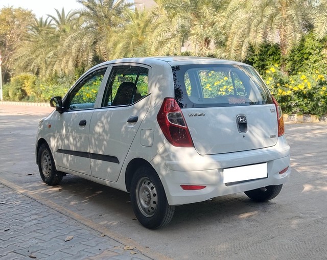 Second-hand 2011 Hyundai i10 Era for sale in Faridabad-10