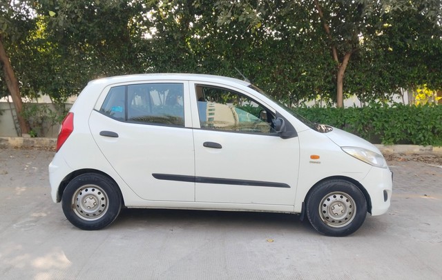 Second-hand 2011 Hyundai i10 Era for sale in Faridabad-1