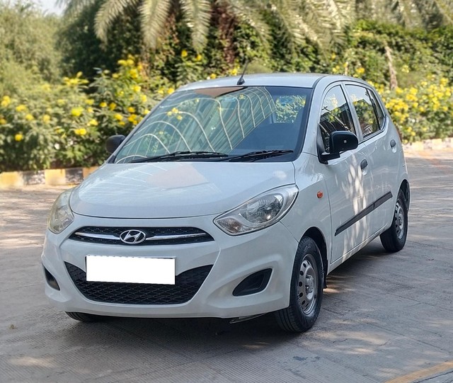 Second-hand 2011 Hyundai i10 Era for sale in Faridabad-4