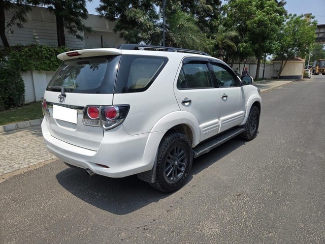 Second-hand 2015 Toyota Fortuner 4x4 MT for sale in Ludhiana-8