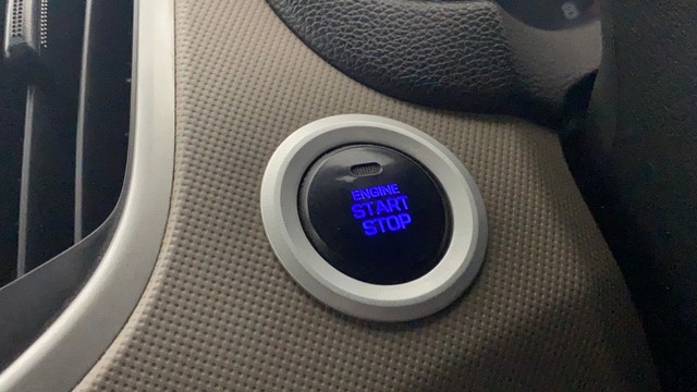 Hyundai Creta 1.6 VTVT SX Plus Second-hand 2017 Hyundai Creta 1.6 VTVT SX Plus for sale in Gulbarga-4