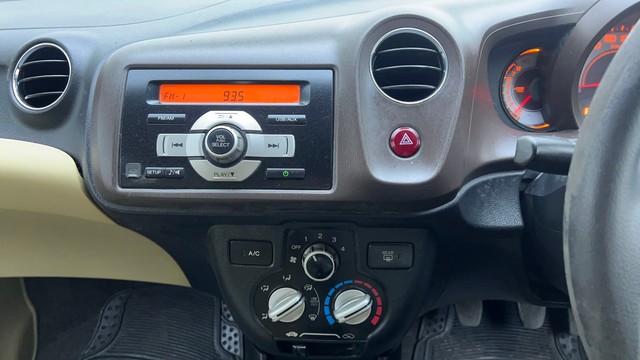 Second-hand 2013 Honda Brio S MT for sale in Hyderabad-28