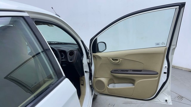 Second-hand 2013 Honda Brio S MT for sale in Hyderabad-16