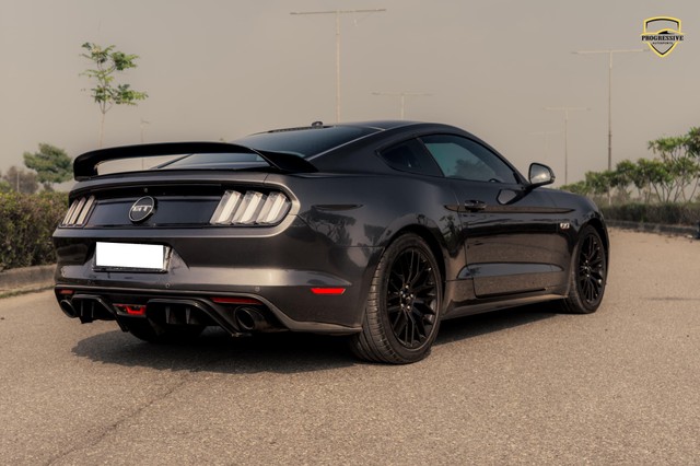 Second-hand 2017 Ford Mustang V8 for sale in New Delhi-6