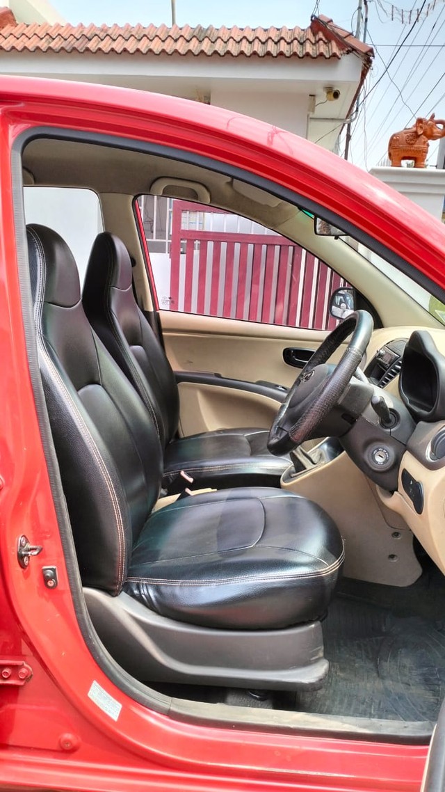 Second-hand 2009 Hyundai i10 Era 1.1 for sale in Coimbatore-12