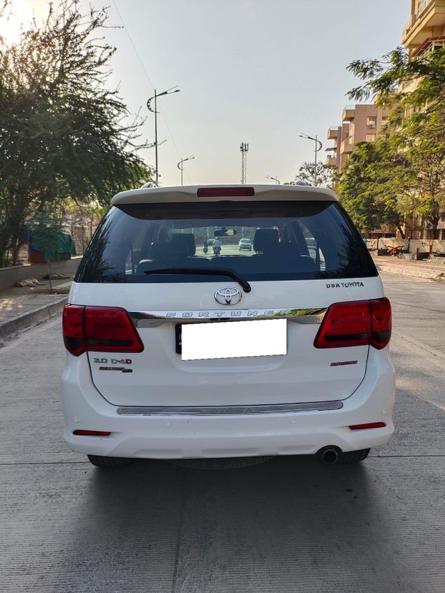 Second-hand 2015 Toyota Fortuner 4x4 AT for sale in Pune-1